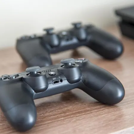 Apartment Center Manolia Dream 3 Bedroom 100m Away From The