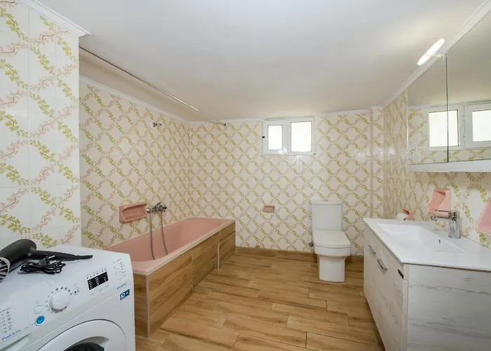 アパート Center Manolia Dream 3 Bedroom 100m Away From The *