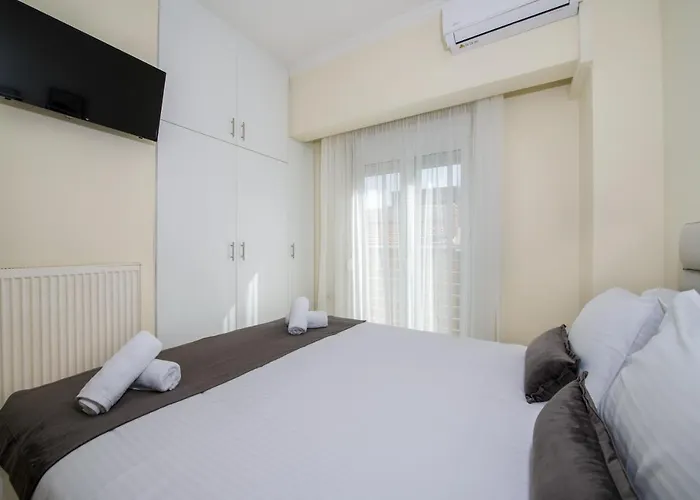 Center Manolia Dream 3 Bedroom 100m Away From The