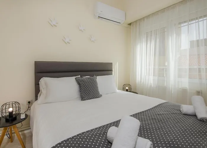 Center Manolia Dream 3 Bedroom 100m Away From The ハニア