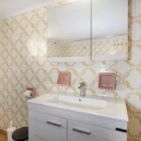 Center Manolia Dream 3 Bedroom 100m Away From The Апартаменты